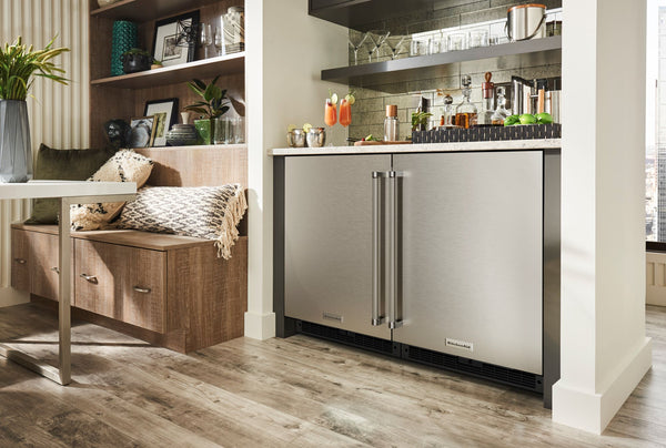 KitchenAid 5-cu ft Built-In Mini Fridge ( Black Cabinet/Stainless Door )