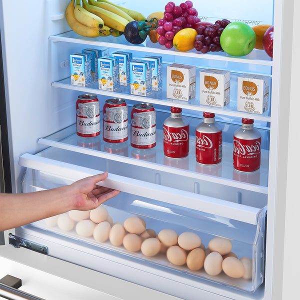 FORNO Milano Espresso 17.2-cu ft Counter-Depth Bottom-Freezer Refrigerator with Ice Maker ( White ) ENERGY STAR Certified