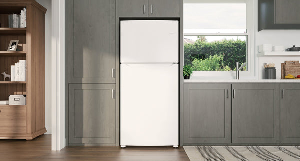 Frigidaire 18.3-cu ft Top-Freezer Refrigerator ( White ) Garage Ready